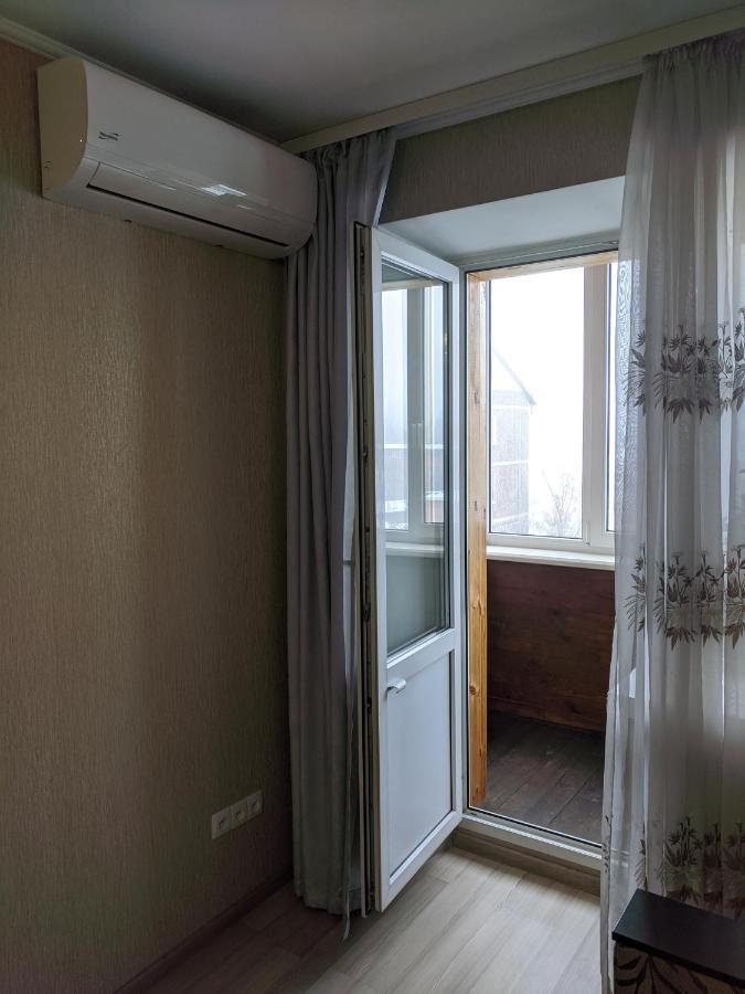 Apartment With Balcony On Peremohy Avenue 43 Csernyihiv Kültér fotó